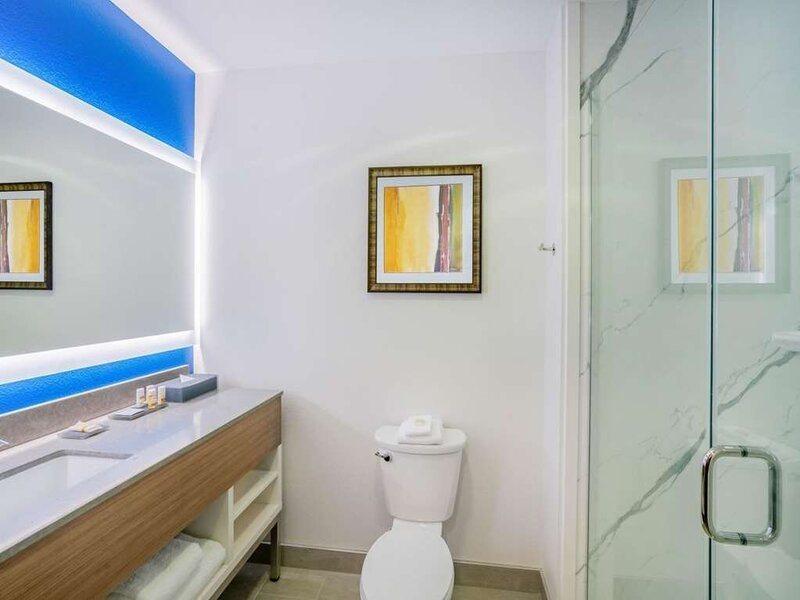 Palacio Royale Inn Signature Кейти Экстерьер фото