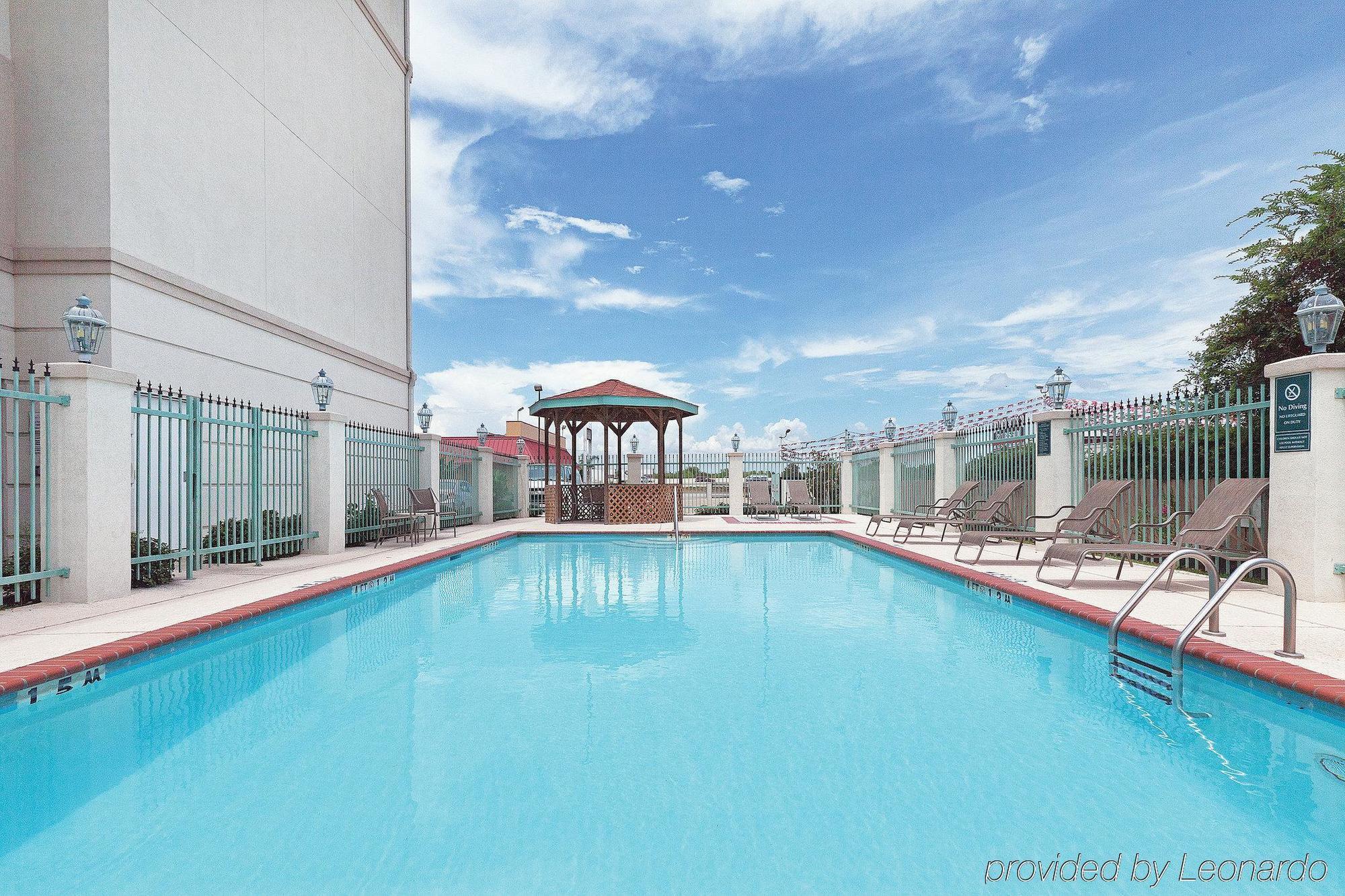 Palacio Royale Inn Signature Кейти Экстерьер фото